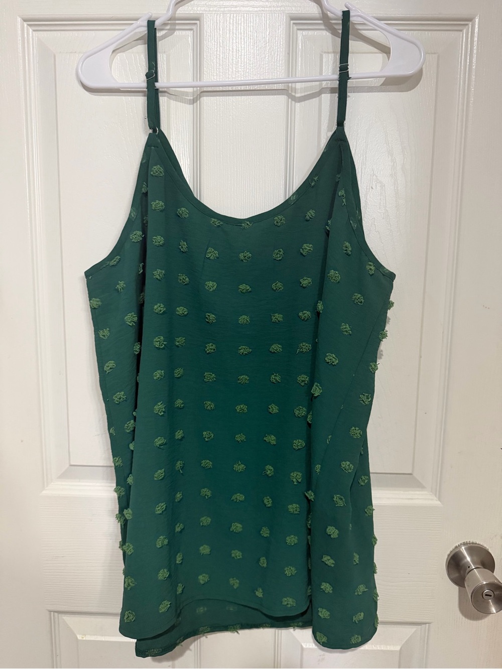 Green Textured Dot Camisole Tank - Picture 2 of 3
